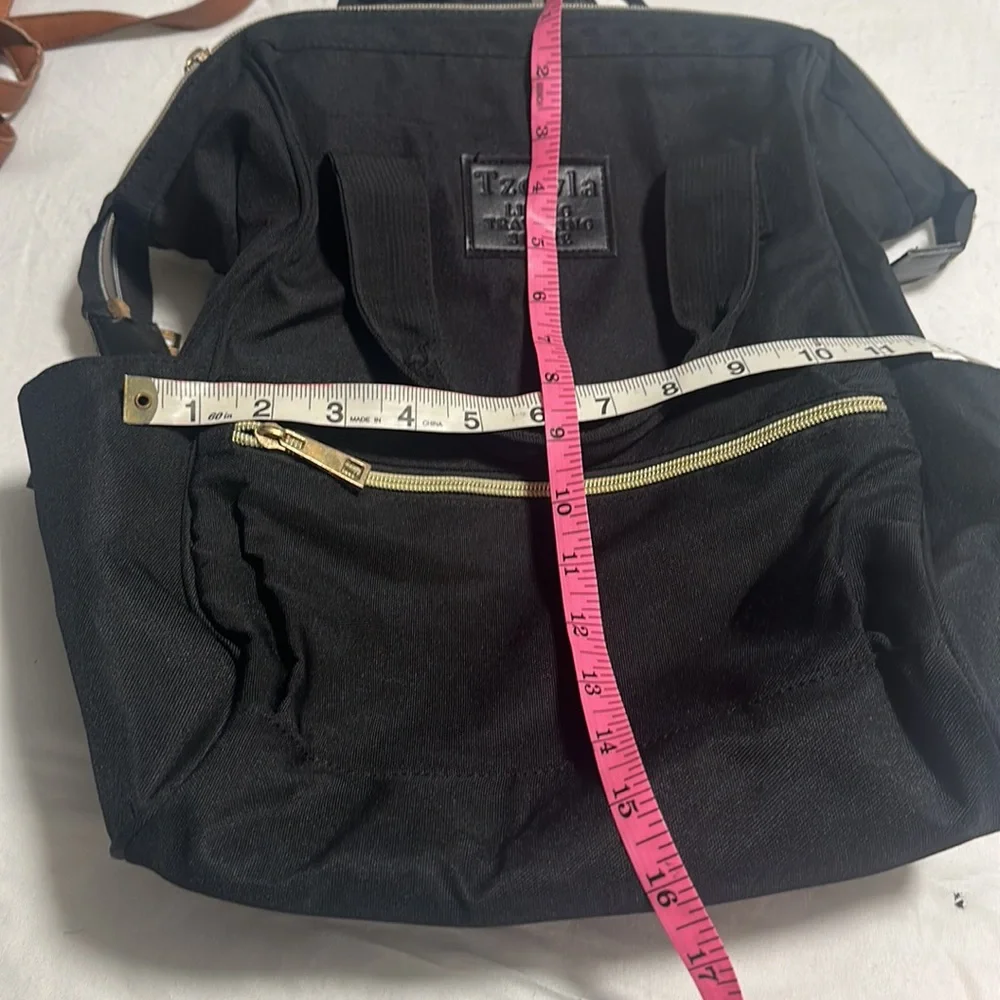 black backpack - Picture 3 of 3